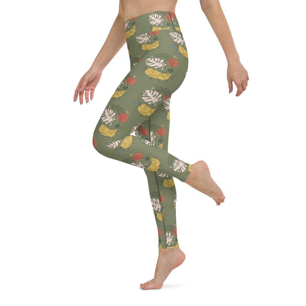 Autumn Fall Print Pattern Gym Workout Yoga Leggings in Green - Sophie Dibou